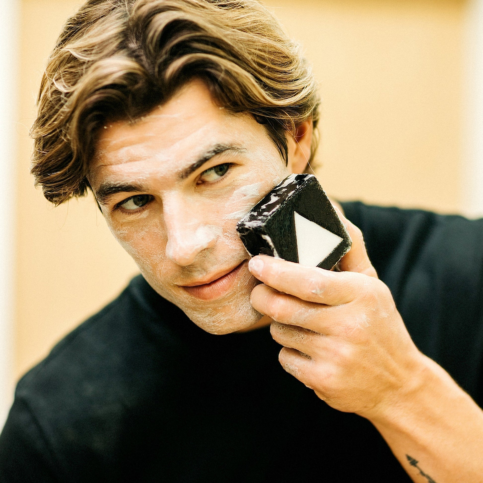 lumin pdp deep scrub face bar in use 